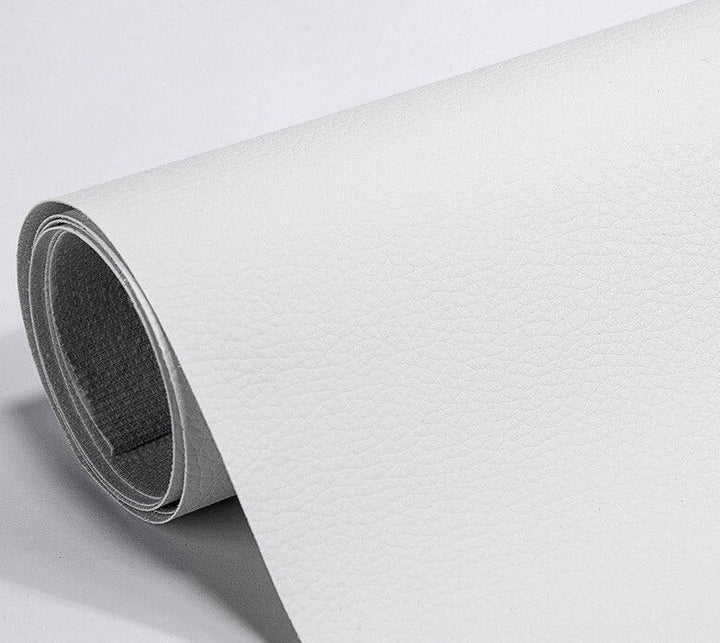 Waterdichte zelfklevende reparatiepatch voor leer en vinyl. Perfect voor meubelherstel.