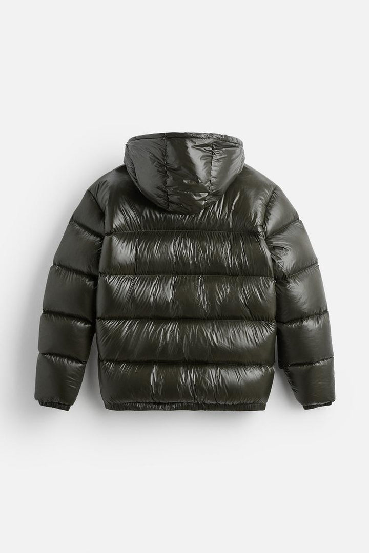 Groene heren Essential donsjas: modieuze en warme pufferjas voor de winter. Comfortabel en sportief.