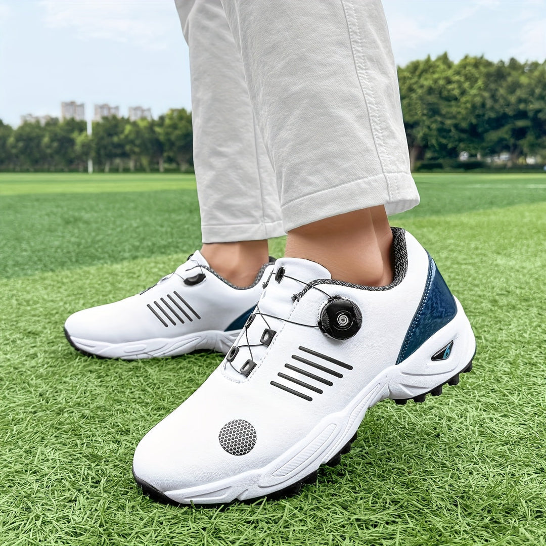 Sportieve heren golfschoenen met innovatieve draaisluiting, ontworpen voor maximale grip en comfort.