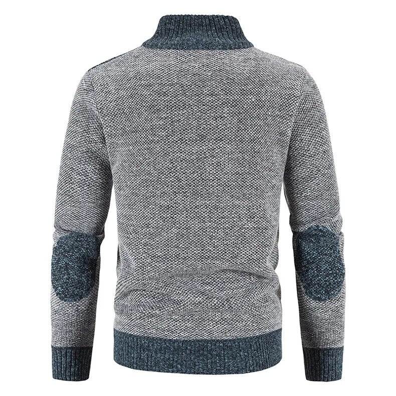 Achterkant van een warm herenvest met colkraag, comfortabel en modieus. Perfect voor mannen.