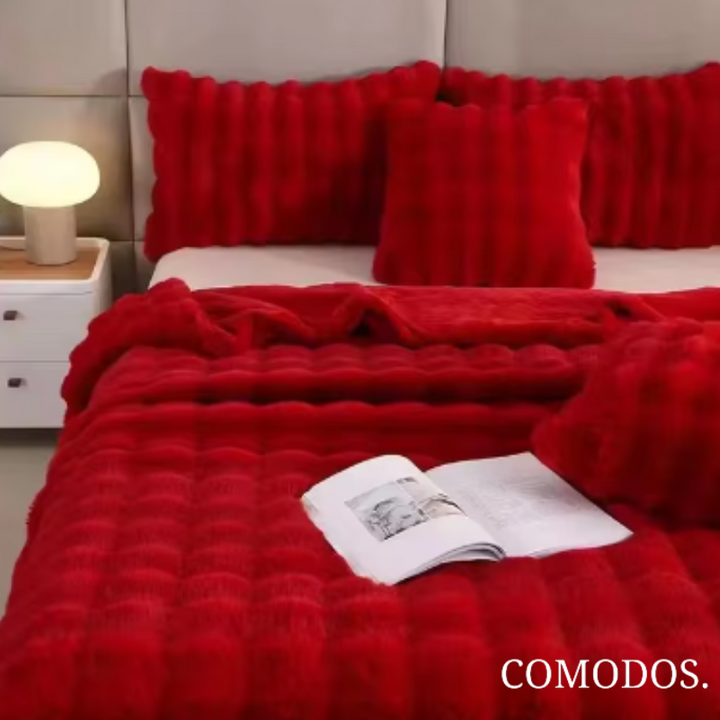 Premium CloudCozy deken; een zacht en comfortabel imitatiebont plaid, essentieel voor je woninginrichting.