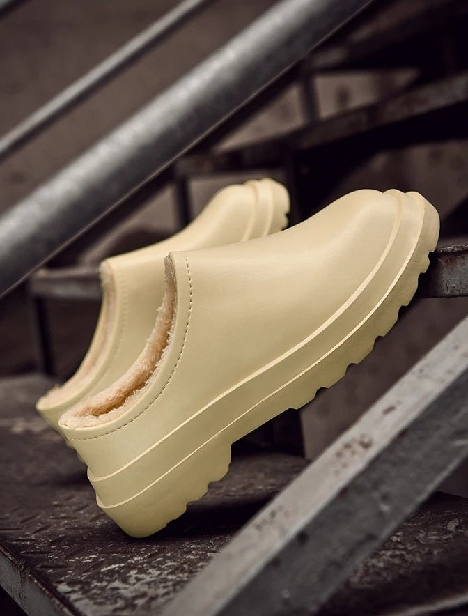 Waterdichte heren winterpantoffels, warm gevoerd en perfect voor zowel binnen als buiten.
