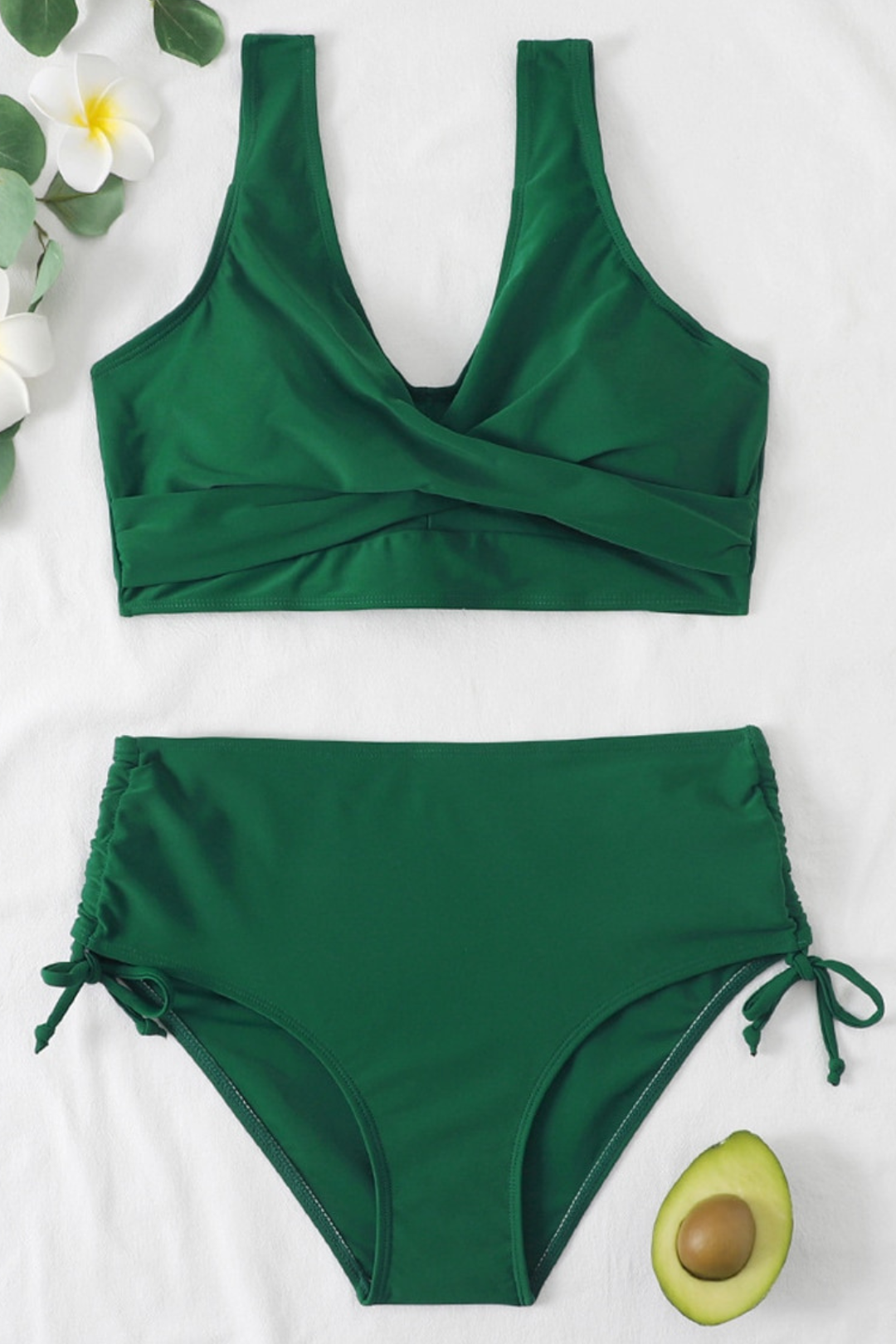 Stijlvolle effen dames bikini Solea, met sportieve twist. Essentiële badmode voor de zomer.