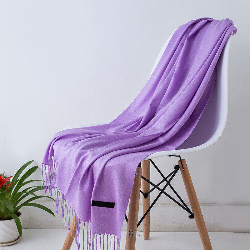 Elegante dames kasjmier sjaal, lang en effen, voor warmte en stijl. Ideale omslagdoek voor de winter.
