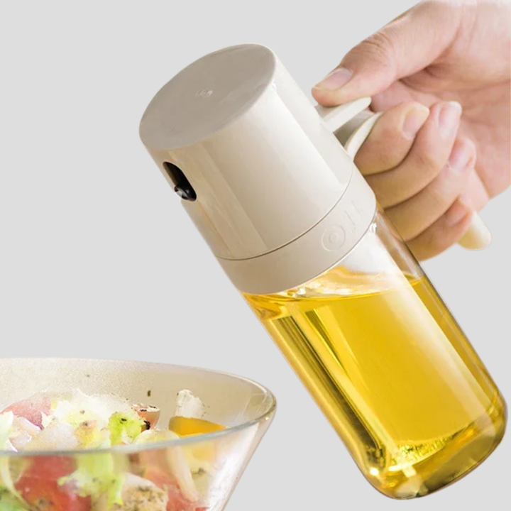 Witte glazen oliedispenser met sprayfunctie. Perfect voor culinaire precisie met olie & azijn in de horeca of thuis.