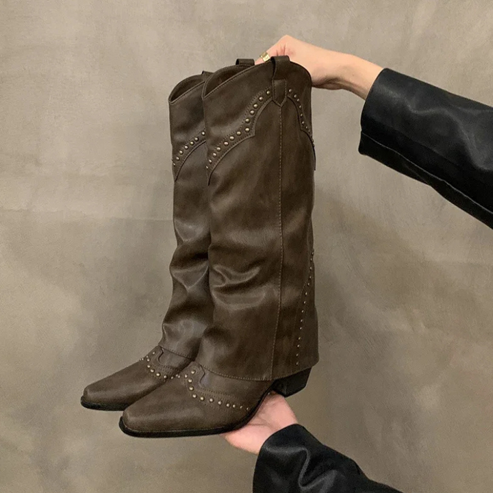 Klassieke dames kniehoge cowboylaarzen, stijlvolle westernlaarzen voor een tijdloze look.
