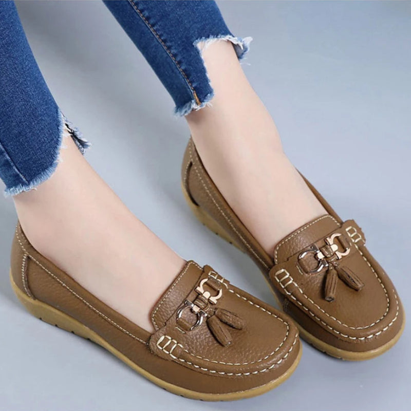 Trendy dames instapschoenen Irma, een comfortabele en veelzijdige toevoeging aan elke garderobe.