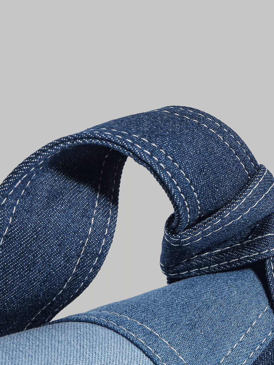 Blauwe spijkerstof crossbodytas, dames schoudertas, stijlvol en functioneel.