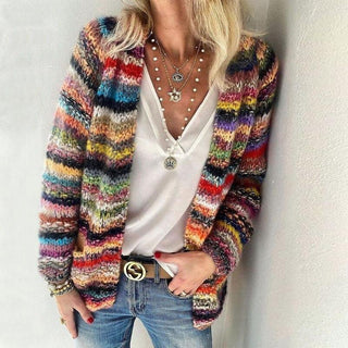 Kleurrijk wollen dames vest, warm en stijlvol, ideaal voor herfst- en wintermode. Comfortabele gebreide dameskleding.
