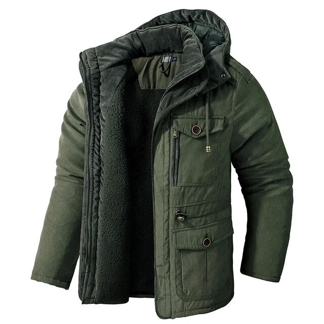 Stijlvolle heren militaire parka met functionele zakken en warme voering, perfect voor outdoor en casual gebruik.