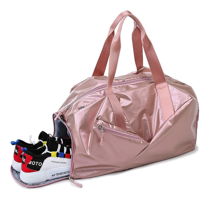 Ruime waterafstotende sporttas met handige vakken, perfect als weekendtas, reistas of gymtas.