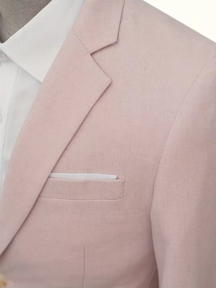 Essentiële heren smart-casual blazer met V-hals en knopen. Veelzijdig voor lente en zomer.