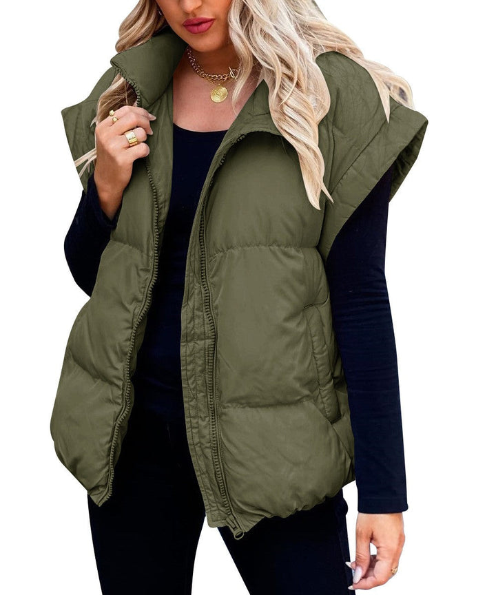 Trendy dames oversized puffer vest. Ideaal voor laagjes, comfortabel en warm. Stijlvolle wintermode voor vrouwenkleding.