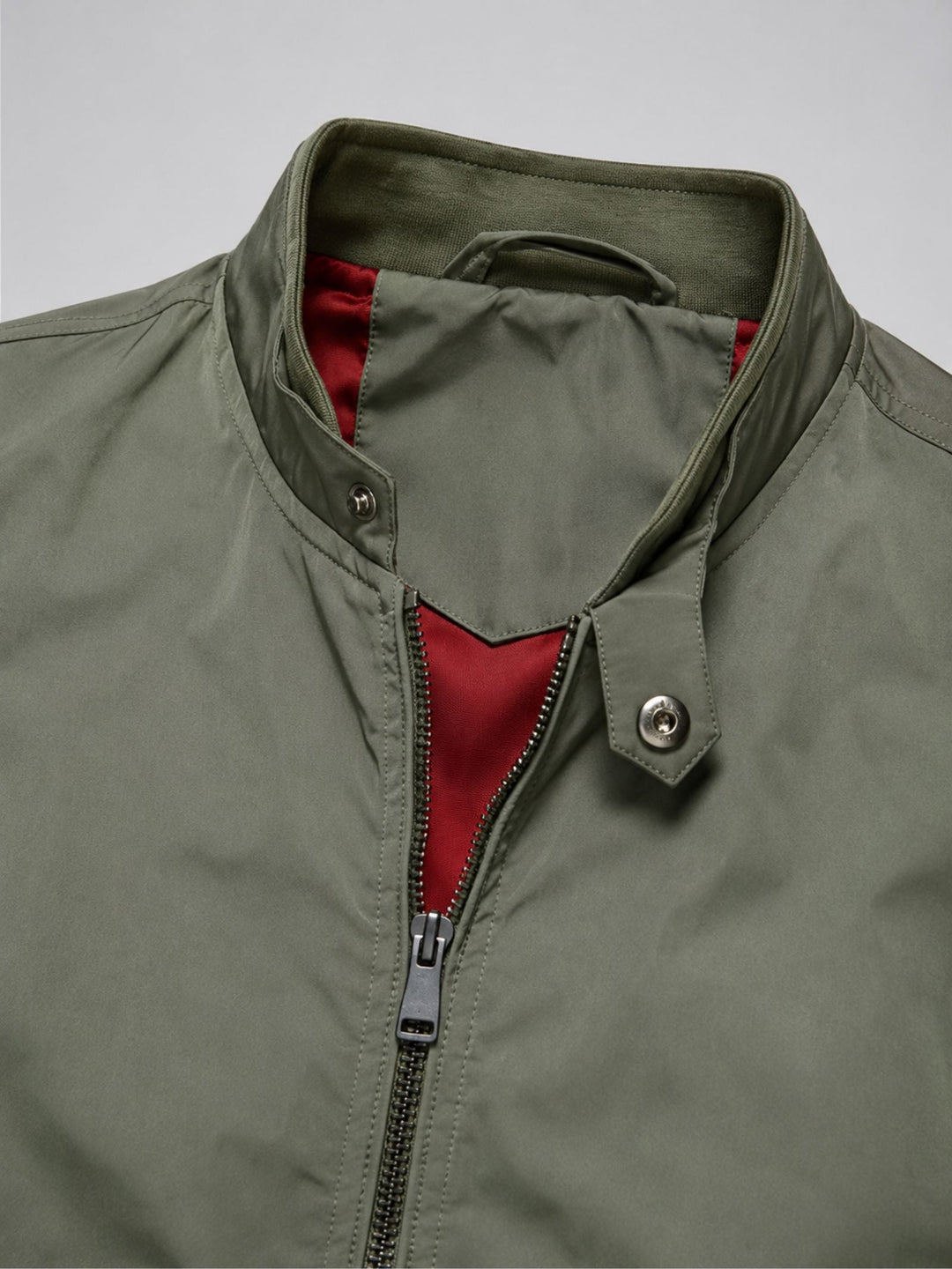 Stijlvol heren bomberjack, perfect als casual bovenkleding met opstaande kraag en ritssluiting.