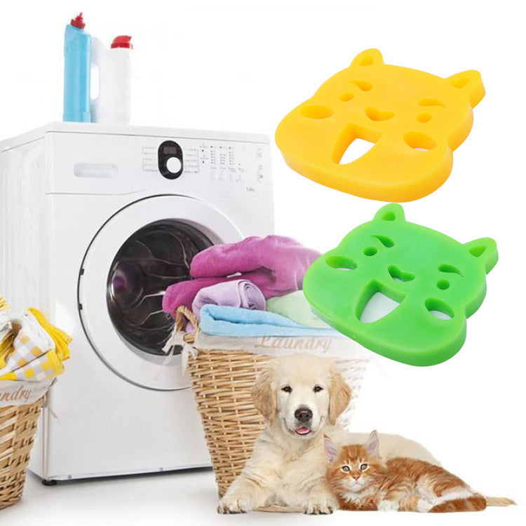 De haarverwijderaar pad in de wasmachine die alle dierenharen van kleding en beddengoed pakt.