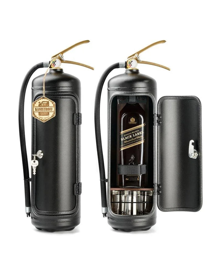 Handige mini bar voor compacte drankopslag; een verstopte barmeubel met uniek design.