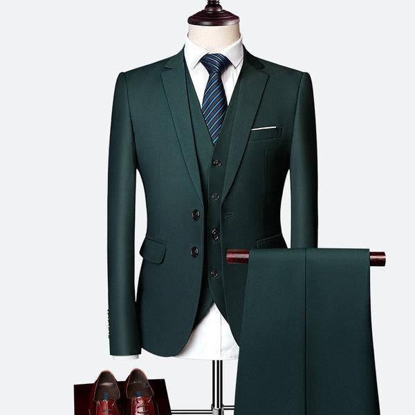 Chic slimfit herenpak met gilet, ideaal voor elegante avondkleding en speciale events.