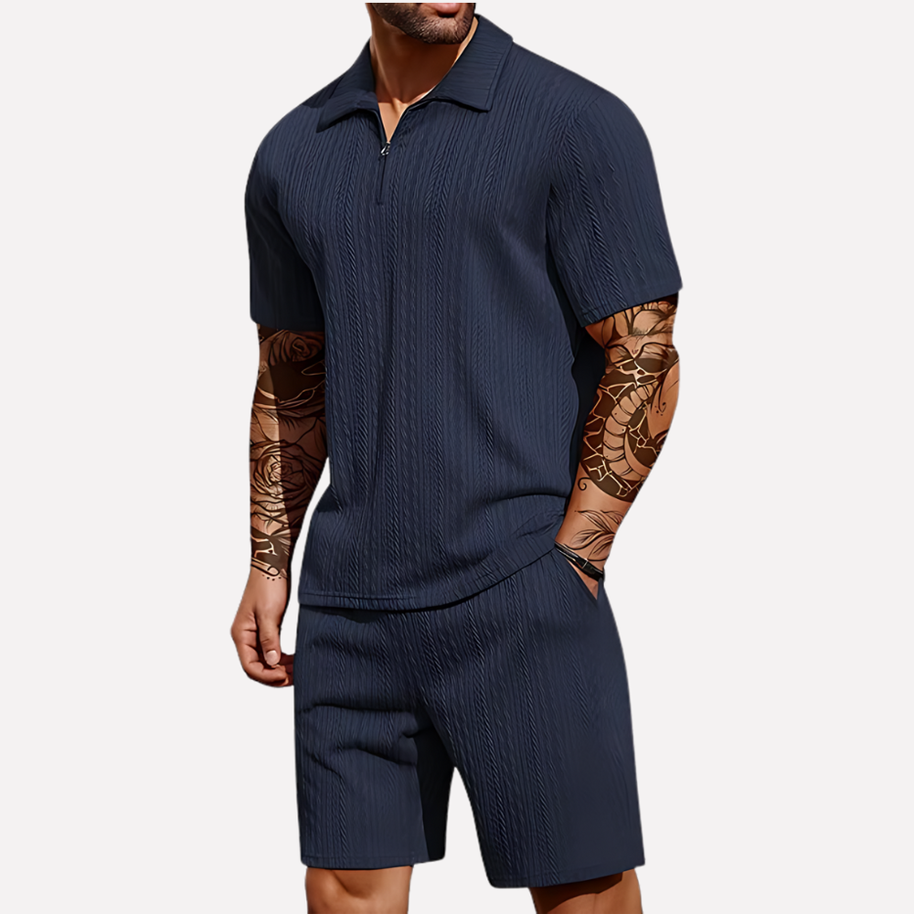 Sportieve tweedelige heren set: ademende polo en korte broek voor zomerse dagen. Perfect voor comfort.
