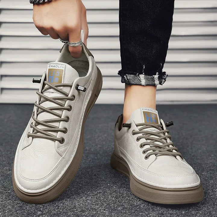 Casual waterdichte herensneakers, comfortabel en verhoogd, ideaal voor dagelijkse mode en functionaliteit.