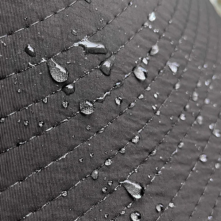 Ademende dameshoed, opvouwbaar en uv-beschermend; perfect accessoire voor hete zomerdagen.