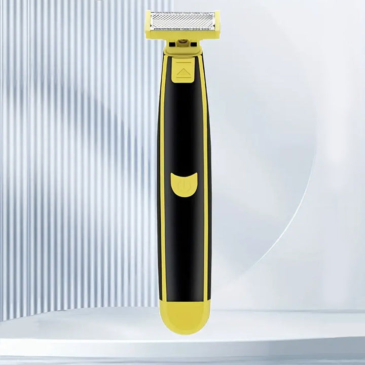 Man scheert zich met waterdichte bodytrimmer. Draadloos, nat & droog scheren voor een gladde en verzorgde huid.
