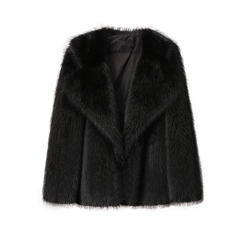 Stijlvolle pluizige dames winterjas, oversized en warm, een trendy toevoeging.