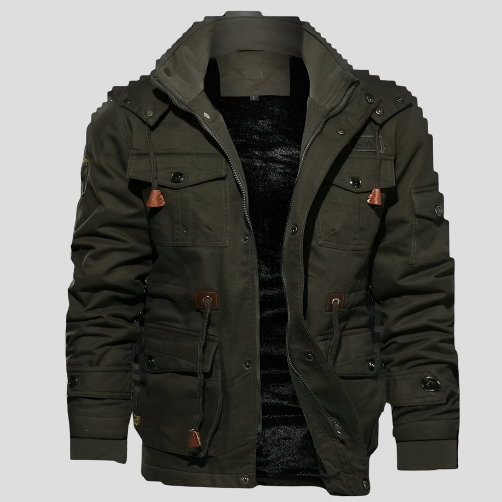 Praktische outdoor heren winterjas, winddicht, warm en casual, ideaal voor avonturen buiten.