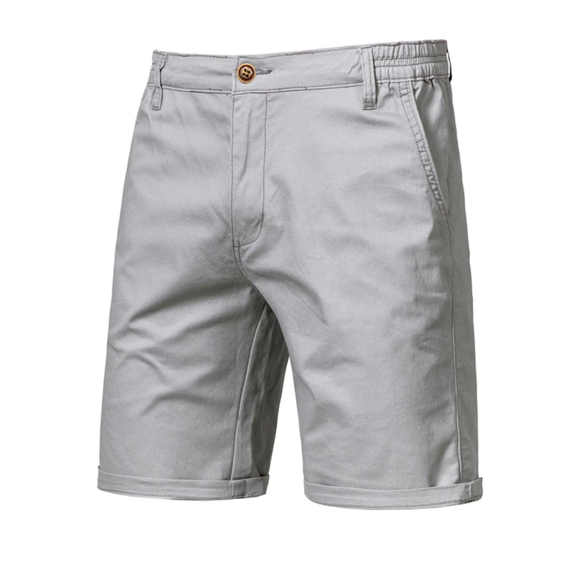 Modieuze korte broek voor mannen, trendy herenkleding voor lente en zomer. Comfortabele pasvorm.