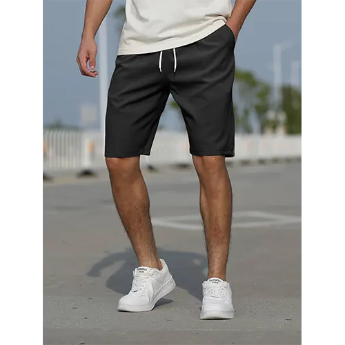 Casual heren korte broek met hoge taille. Stijlvol, ademend en perfect voor zomerkleding.