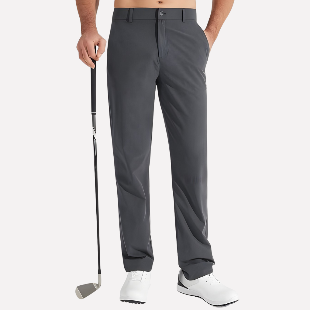 IJzergrijze heren casual golfbroek, sneldrogend en stretch. Biedt comfort en stijl op de golfbaan of daarbuiten.