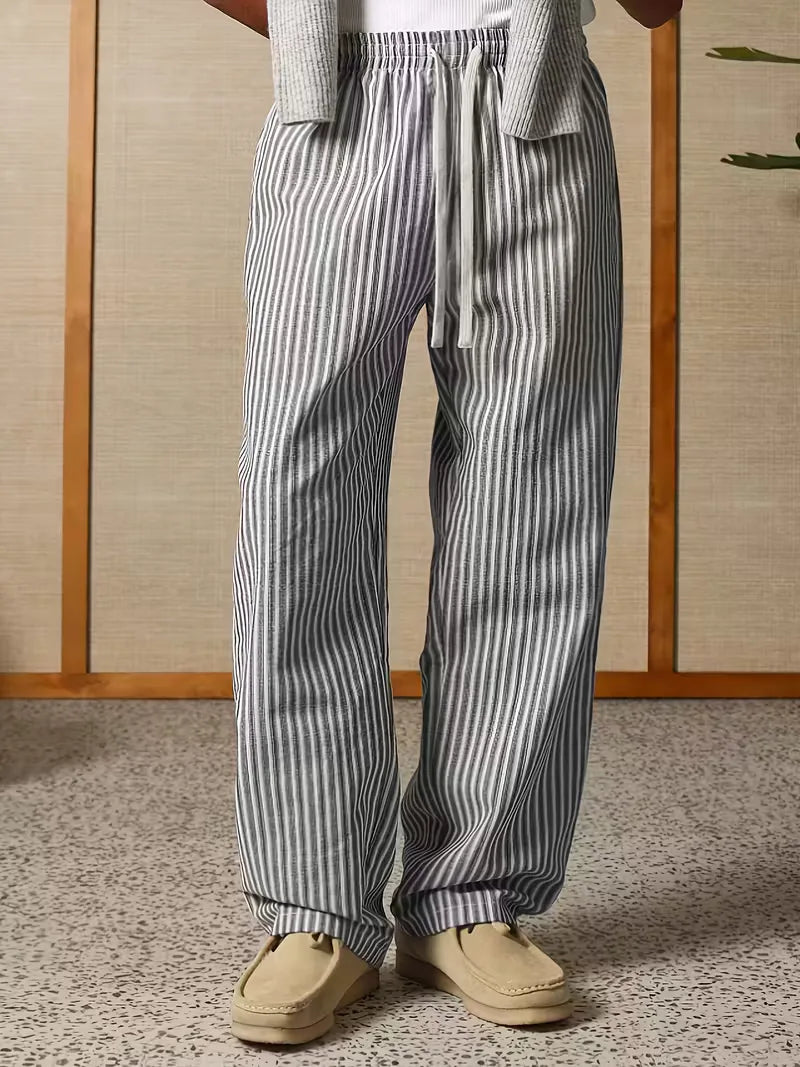 Comfortabele gestreepte heren joggers, perfect voor vrijetijd en outdoor activiteiten.