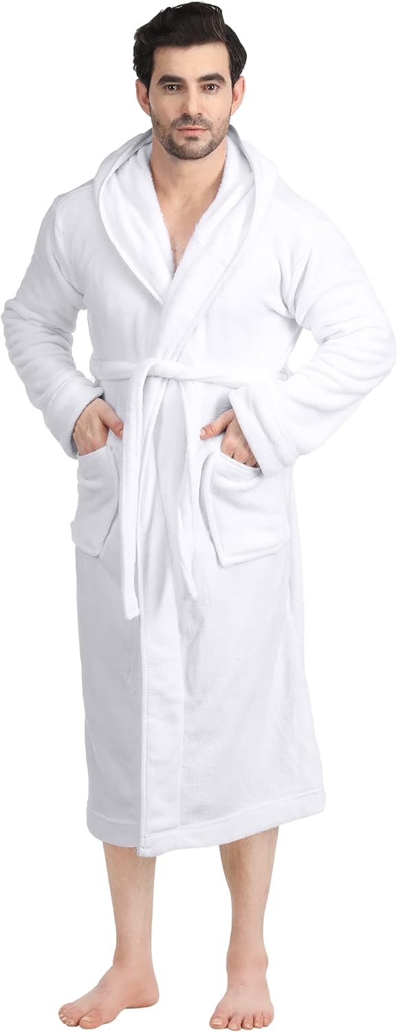 Warmte en comfort: heren fleece badjas met capuchon, model Harry, voor ontspanning.