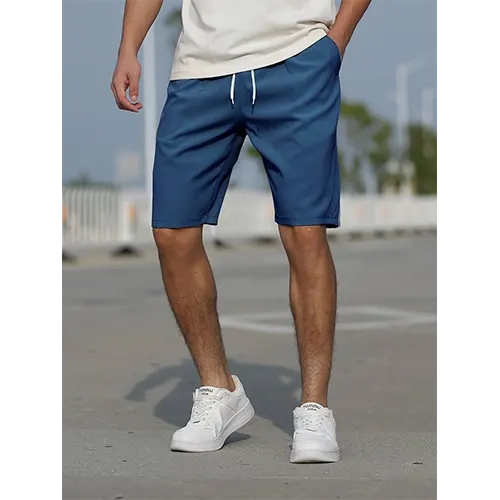Heren zomer short met hoge taille, comfortabel en stijlvol. Ideale casual herenkleding.
