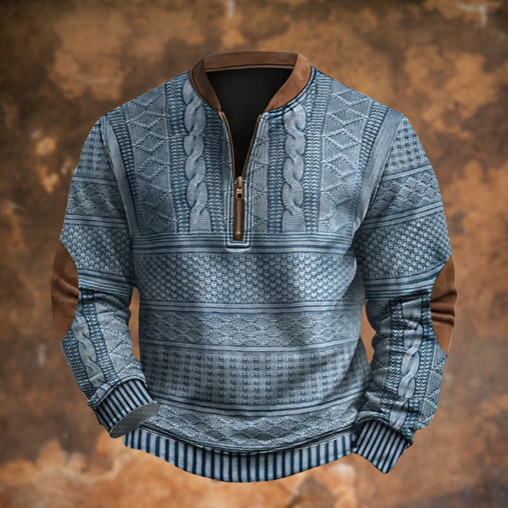 Man draagt comfortabele heren sweater met halve rits, perfect voor herfst en wintermode.