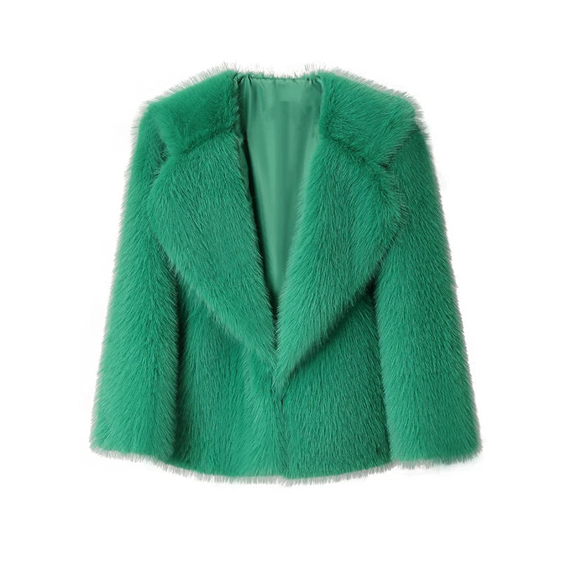 Dames pluizige jas, comfortabel warm en trendy met een losse pasvorm.