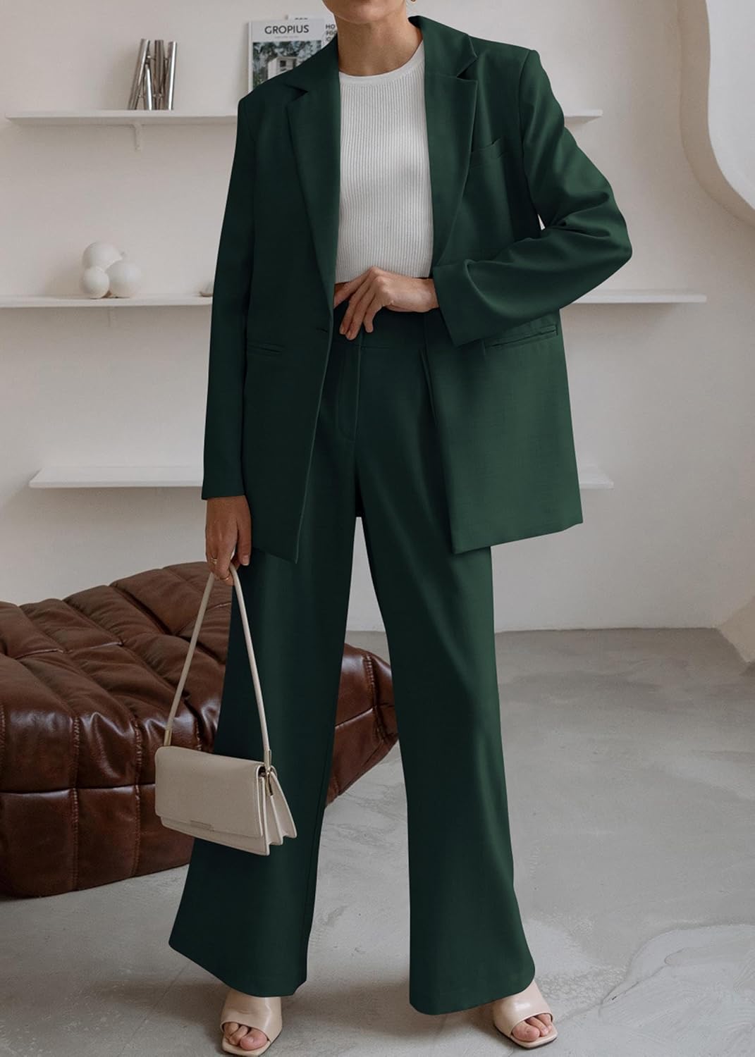Casual chic Mia dames set: oversized blazer en pantalon voor een modieuze twist.