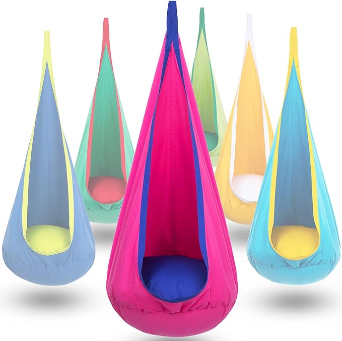 Kinderhangstoel met zacht luchtkussen, perfect voor ontspanning van kinderen binnen of buiten.