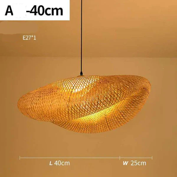 Elegante rotan hanglamp RayaLicht, natuurlijke verlichting die past bij elke interieurstijl.