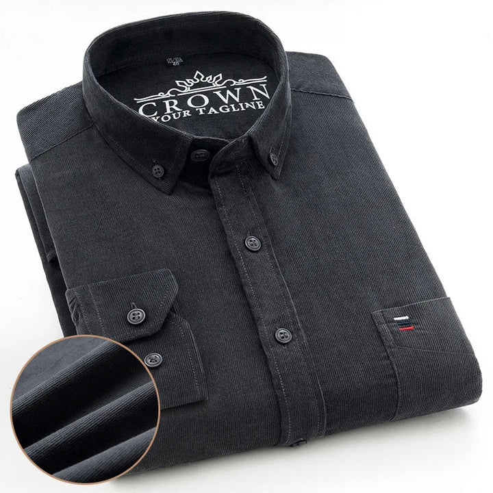Heren plus size shirt met lange mouwen, voor een comfortabele pasvorm en een nette, doch veelzijdige uitstraling.