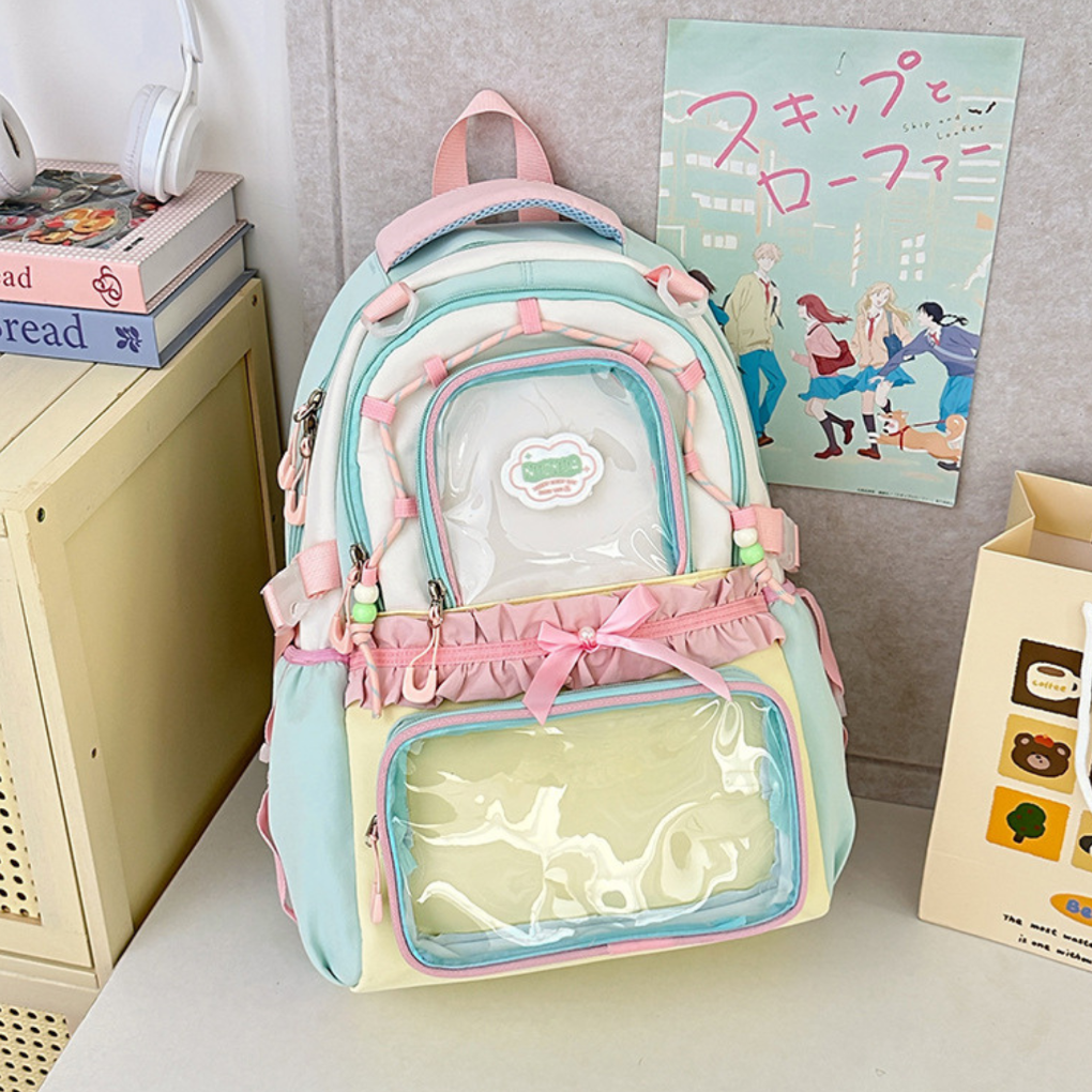 Trendy en semi-transparante rugzak voor dames, een moderne reisrugzak of schooltas met unieke look.
