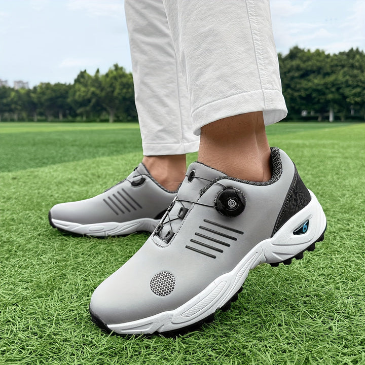 Comfortabele heren golfschoenen met draaisysteem. Bieden uitstekende grip en ondersteuning op de golfbaan.
