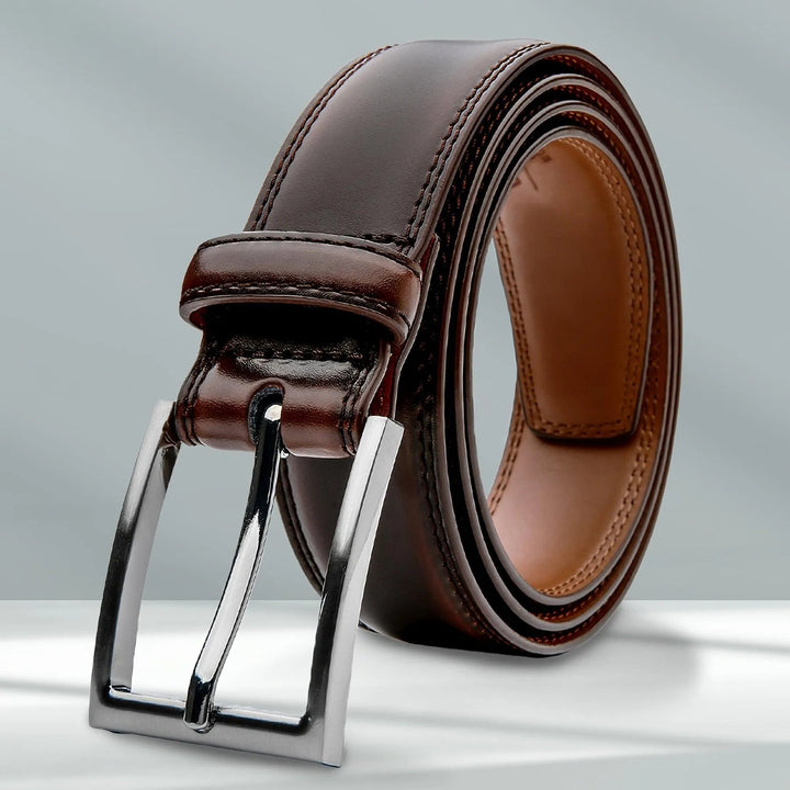 Bruine heren leren riem van echt leer met klassieke gesp, perfect voor elke outfit.