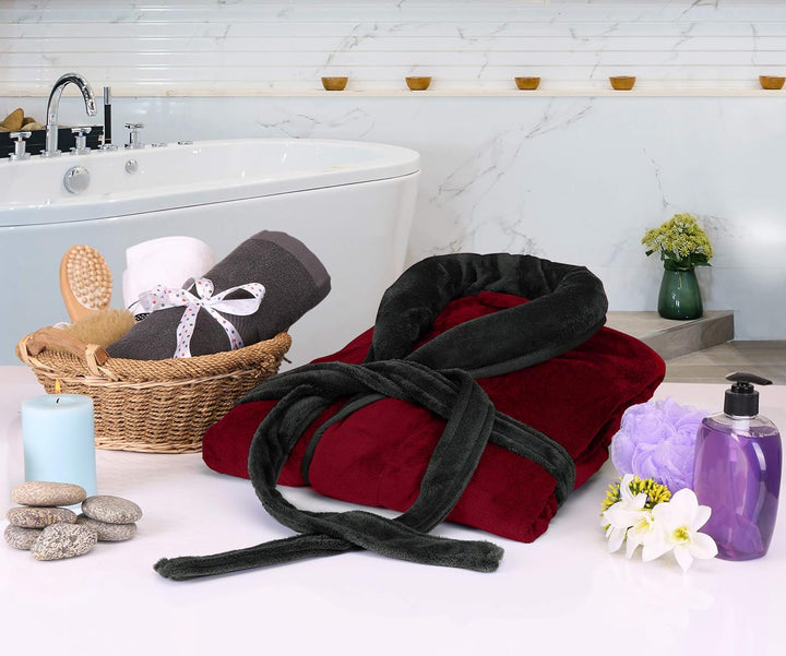 Luxe heren fleece badjas met capuchon, comfortabele loungewear voor de winter.