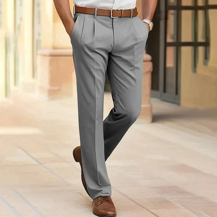 Comfortabele herenbroek met rechte pijp, veelzijdig voor kantoor en casual, perfect voor een smart casual look.