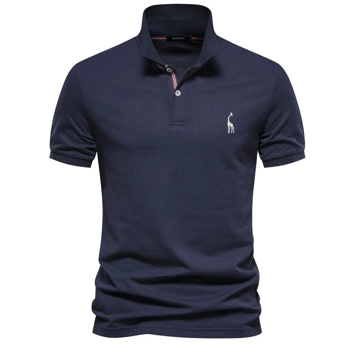 Stijlvolle herenpolo met borduurwerk, ideaal voor een casual lente- of zomeroutfit. Combineert mode met comfort.