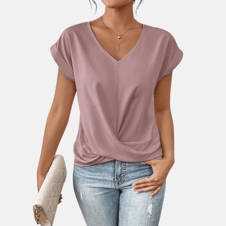Nieuwe collectie dameskleding: V-hals blouse met gedrapeerde zoom, korte mouwen en effen design.