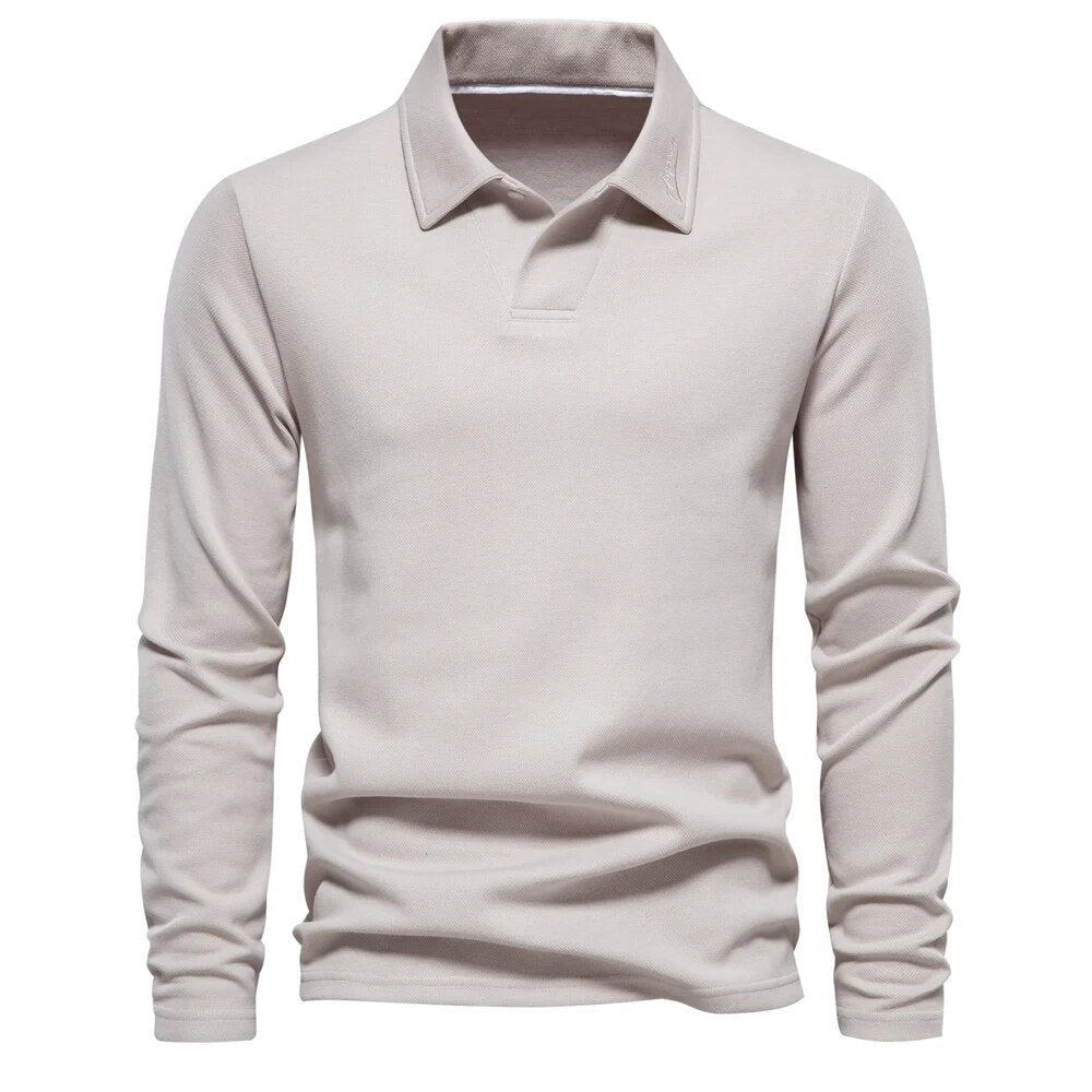 Zachte heren polotrui met lange mouwen, ideaal voor herfst en winter. Warm en comfortabel.
