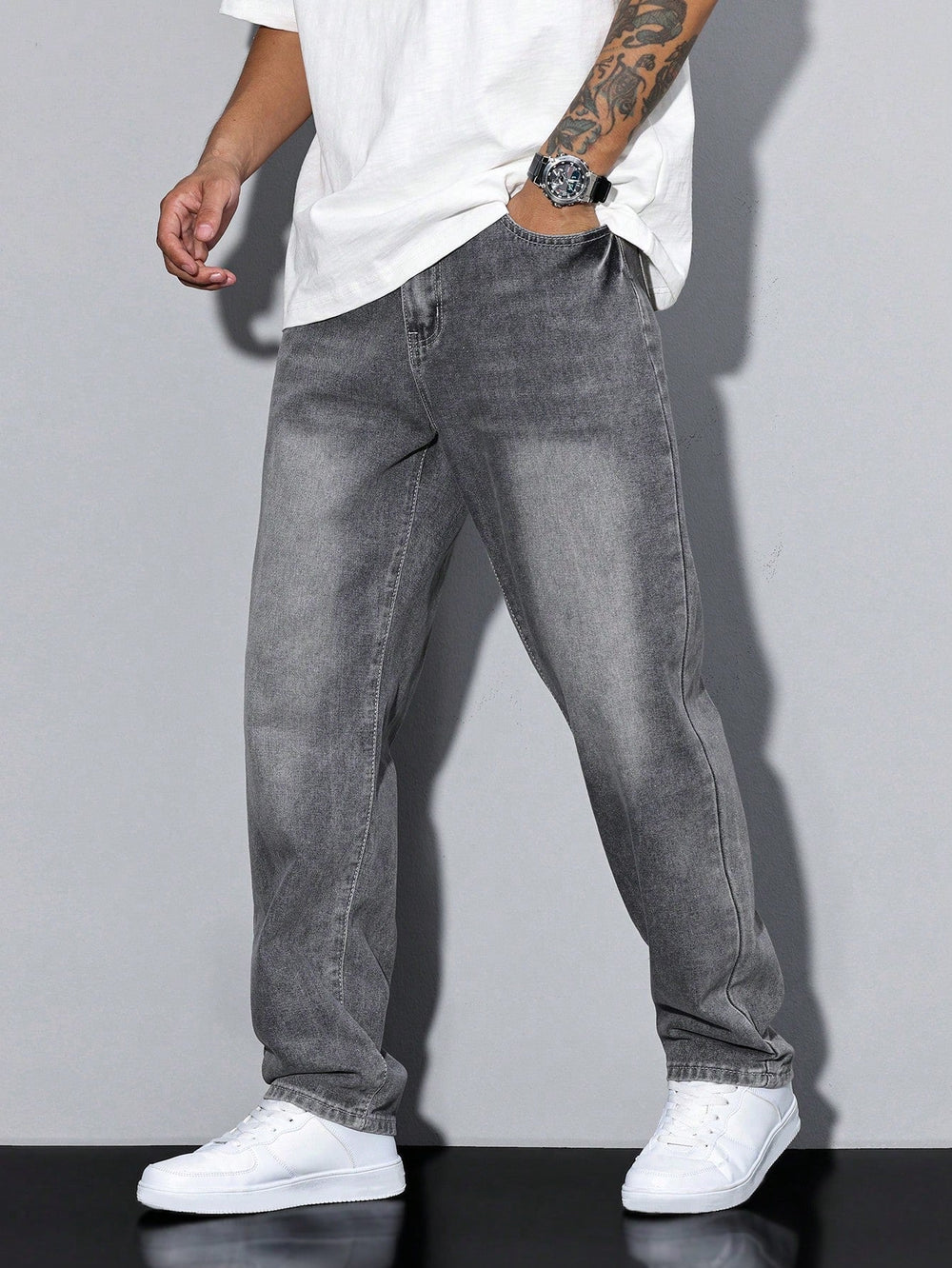 Comfortabele wijde heren spijkerbroek in baggy fit met moderne washed denim. Ideaal voor een losse look.