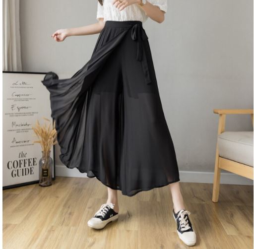 Stijlvolle geplooide damesbroek met hoge taille en wijde pijpen; een must-have voor zomerse mode.