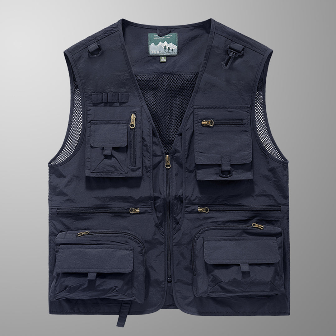 Stijlvol heren bodywarmer vest van lichtgewicht materiaal, met rits. Comfortabele casual mode voor lente/herfst.